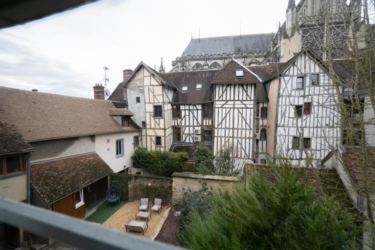 Les Cieux De La Cathedrale - Calme - Jardin - Wifi Leilighet Troyes Eksteriør bilde